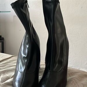 Wear four times and don’t wear anymore